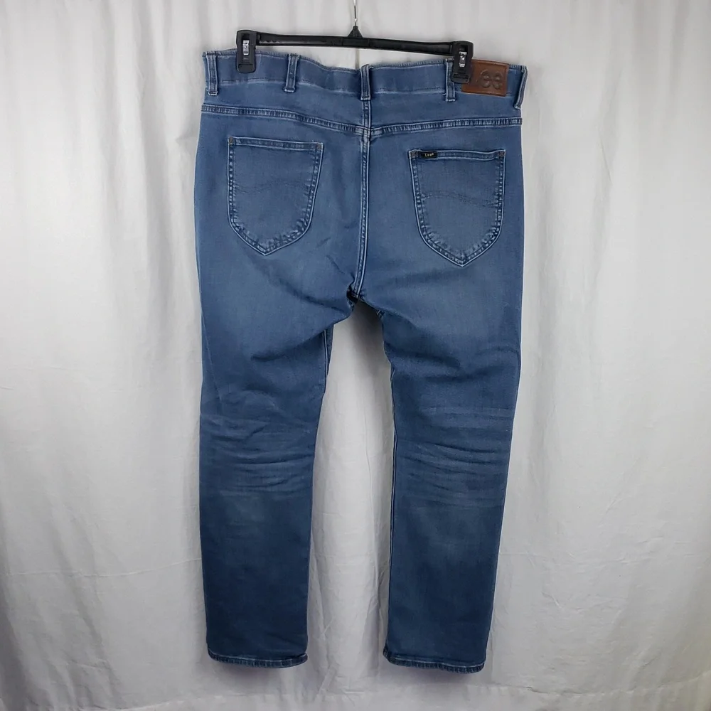 Lee Men's 40X30 Slim Fit Straight Leg Blue Jeans